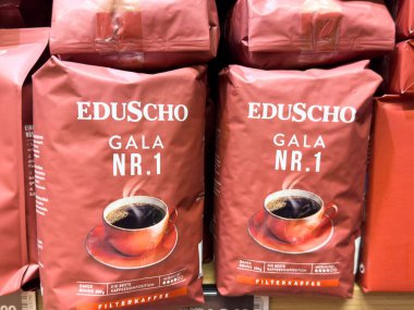 Eduscho gala nr. Dükkanda sergilenen 1 kahve poşeti.