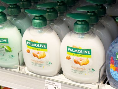 Palmolive, badem yağlı sıvı sabun ekranı..