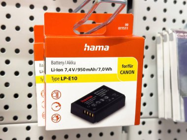 Kanon kameralar için Li-ion batarya paketi.