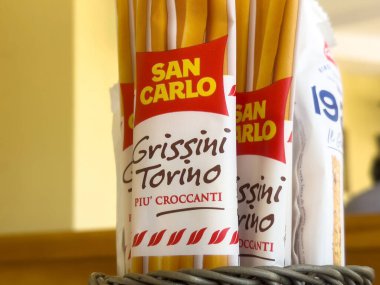 San Carlo Grissini Torino. Sepette çıtır ekmek var..