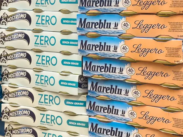 Konserve ton balığı görüntüleme: nostromo sıfır ve mareblu leggero paketleme.