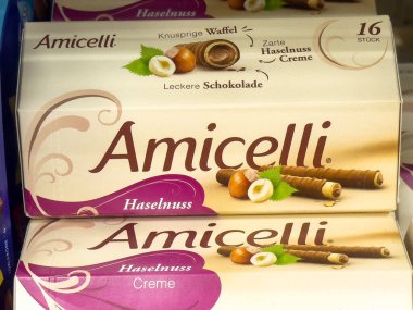 Amicelli fındık kremalı gofret kutusu - fındık resimli çikolatalı aperatif paketleme tasarımı.