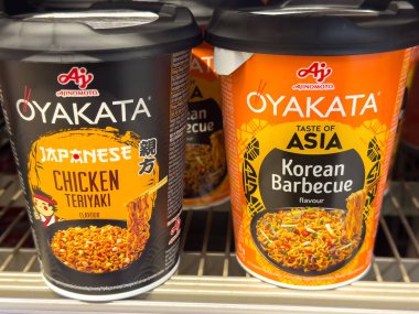 Oyakata hazır eriştesi: Japon tavuklu teriyaki ve Kore barbekü tatları..