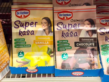 Vanilyalı ve çikolata aromalı Dr. Oetker yulaf ezmesi..