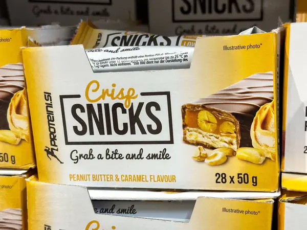 Kıtır kıtır, fıstık ezmesi, karamel protein çubukları ambalaj görüntüsü.