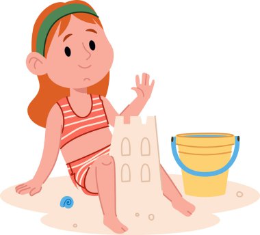 Mayo giymiş genç bir kız kumdan kale ve kovayla kumların üzerinde neşeli çizgi film tarzında oturuyor. Çocuk deniz kenarında bir günün tadını çıkarırken el sallıyor. Çizgi film vektör illüstrasyonu.