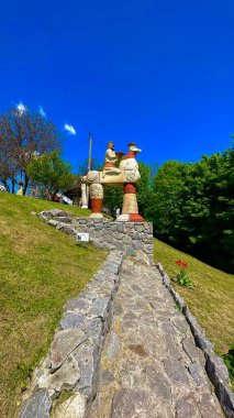 Güzel kilise binasının manzarası.