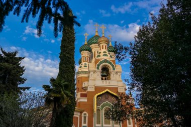 Nice 'in merkezindeki Ortodoks St. Nicholas Kilisesi. Fransa 'daki Hıristiyanlara inanmak. Paskalya 2025. Yüksek kalite fotoğraf