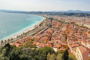 Gözlem güvertesinden Nice şehri manzarası. Fransa 'nın Cote dAzur' unda bir şehir. Yüksek kalite fotoğraf