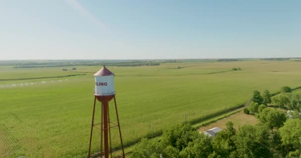 Una Vista Aerea Terreni Agricoli Una Piccola Comunità Telecamera Muove — Video Stock