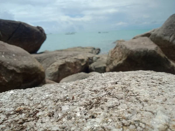 Pedras Granito Água Mar Clara Praia Turun Aban Ilha Bangka — Fotografia de Stock