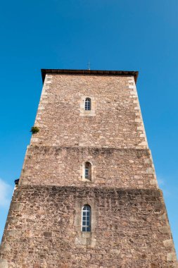 Saint Martin Kilisesi 'nin Bask Bölgesi' ndeki Sare Kulesi.