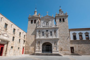 Portekiz 'de mimari bir hazine olan Santa Maria de Viseu' nun Majestic Katedrali