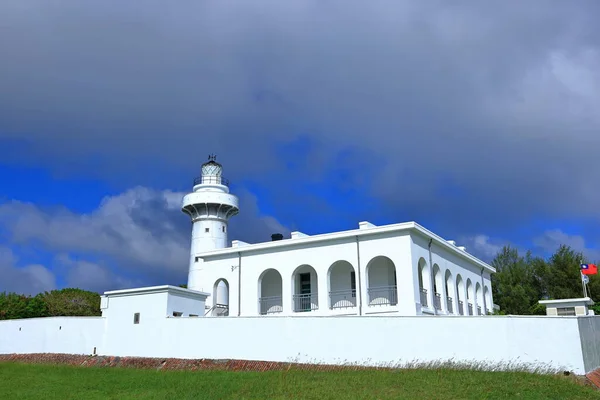 stock image Eluanbi lighthouse, a 19th-century lighthouse situated at Hengchun , Pingtung County, Taiwan