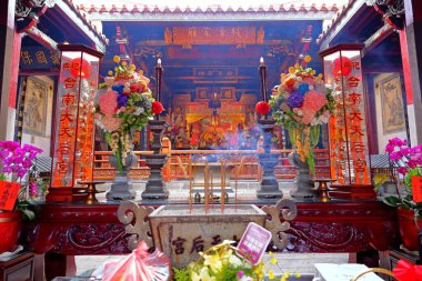 Tainan Grand Mazu Tapınağı. Tainan, Tayvan 'da 17. yüzyıla ait renkli ve geleneksel bir ibadet yeri. 
