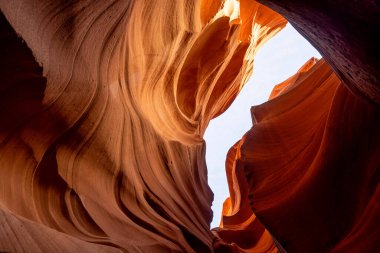 Aşağı Antilop Kanyonu Arizona, Page yakınlarındaki Navajo Reservation 'da doğal bir eğlence merkezi.