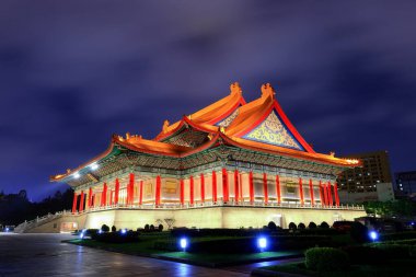 Taipei Tayvan 'daki güzel Ulusal Tiyatro / Ulusal Konser Salonu / Chiang Kai-shek Anma Salonu