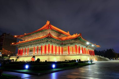 Taipei Tayvan 'daki güzel Ulusal Tiyatro / Ulusal Konser Salonu / Chiang Kai-shek Anma Salonu