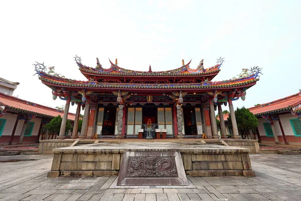 Taipei Konfüçyüs Tapınağı Taipei Tayvan Geleneksel Mimarinin Yer Aldığı Bir — Stok fotoğraf