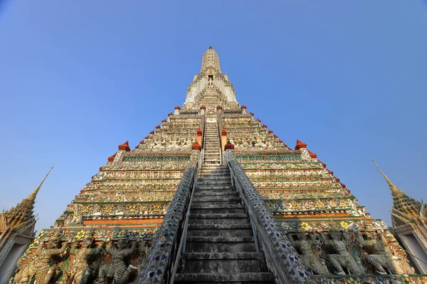 Wat Arun Ratchawararam Ratchawaramahawihan Temple Dawn Bangkok Yai District Thailand — Stock Photo, Image