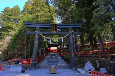 Nikko Futarasan jinja (8. yüzyıldan kalma Shinto türbesi) Japonya 'nın Nikko kentinde.