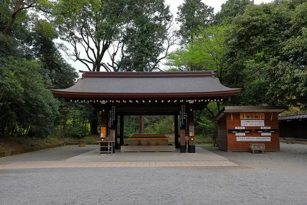 Meiji Jingu Santuário Xintoísta Cercado Por Floresta Cidade Shibuya Tóquio — Fotografia de Stock