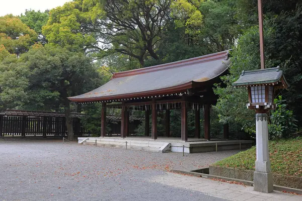 Meiji Jingu Sanctuaire Shintoïste Entouré Forêt Dans Ville Shibuya Tokyo — Photo