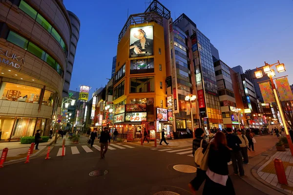 Widok Nocny Neonami Centrum Tokio Japonia — Zdjęcie stockowe