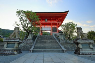  Kiyomizu-dera tapınağı, Kiyomizu 'da bir Budist Tapınağı, Higashiyama Kyoto Japonya