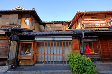  Kiyomizu-dera tapınağı yakınlarındaki geleneksel binalar, Kiyomizu 'daki bir Budist Tapınağı, Higashiyama Ward, Kyoto Japonya.