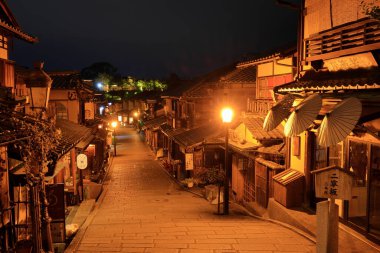  Kiyomizu-dera tapınağı yakınlarındaki geleneksel binalar, Kiyomizu 'daki bir Budist Tapınağı, Higashiyama Ward, Kyoto Japonya.