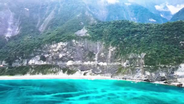 Άποψη Του Qingshui Cliff Τμήματα Του Εθνικού Πάρκου Taroko Που — Αρχείο Βίντεο