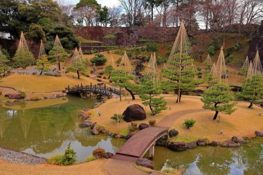 Gyokuseninmaru Parkı Marunouchi, Kanazawa, Ishikawa, Japonya 'da tarihi bir Japon bahçesi.