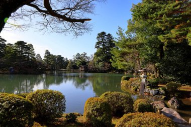 Kenroku-en Kanazawa, Ishikawa, Japonya 'da, Japonya' nın üç büyük bahçesinden biri..