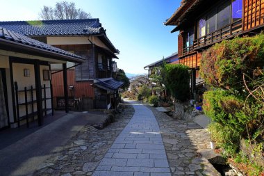 Tsumago-juku, Japonya 'nın Nagiso, Kiso Bölgesi, Nagano, Japonya' daki feodal bir güzergah üzerinde Rustik bir durak.