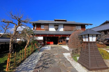 Tsumago-juku, Japonya 'nın Nagiso, Kiso Bölgesi, Nagano, Japonya' daki feodal bir güzergah üzerinde Rustik bir durak.