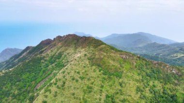 Taipei Tayvan 'da popüler bir turizm merkezi olan Jinguashi ve Jiufen bölgesinin manzarası