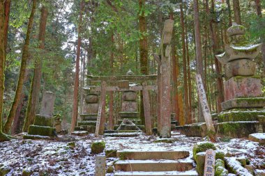 Kongobu-ji Okuno-in Okunoin Mezarlığı Koyasan, Koya, Ito Bölgesi, Wakayama, Japonya