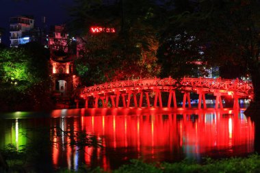 Hang Trong, Hoan Kiem, Hanoi, Vietnam 'da Hoan Kiem Gölü' nde bir Konfüçyüs tapınağı.