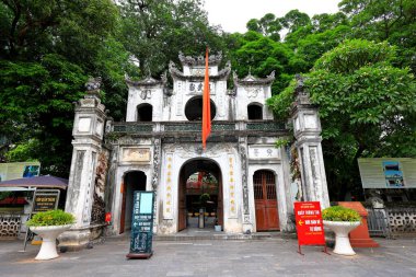 Quan Thanh Tapınağı (Den Quan Thanh), Thanh Nien, Quan Thanh, Ba Dinh, Ha Noi, Vietnam 'daki bir Taoist tapınağı.