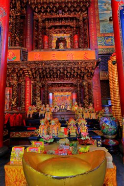 Ortodoks Luermen Shengmu Tapınağı, Çin usulü tapınak 1661 'den kalma Chengan Bulvarı, Annan Bölgesi, Tainan, Tayvan