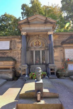 Prag Çek Cumhuriyeti 'ndeki Vysehrad Mezarlığı (hbitov Vyehrad))