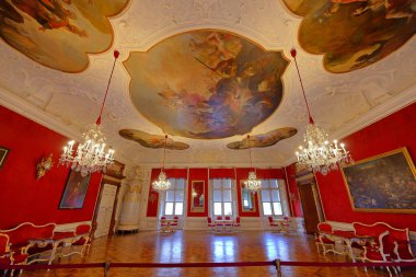DomQuartier Salzburg, Müze (UNESCO Dünya Mirası Alanı), Avusturya 'nın Salzburg kentindeki Salzburg Katedrali' nin ek binası.