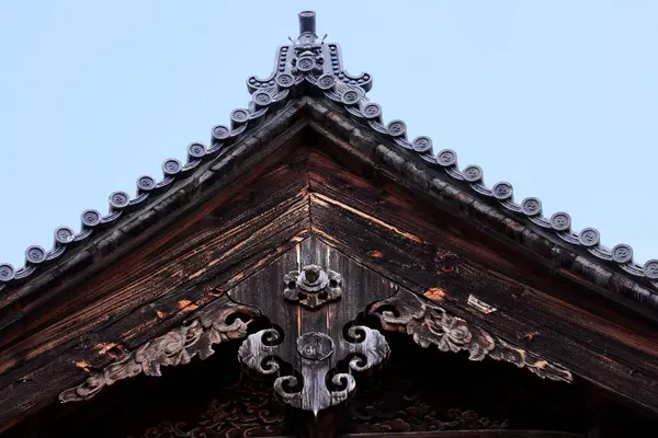 Kiraz çiçekli Hasedera Tapınağı, Japonya 'da Shingon Budizmi' nin Buzan mezhebi için bir Budist tapınağı.