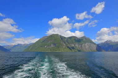 Geiranger, Norveç 'teki Geirangerfjord' da manzara