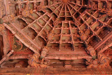 Lukang Mazu Tapınağı, tarihi Çin tapınağı Lukang, Changhuay, Tayvan 'daki Mazu deniz tanrıçasına adanmıştır. 