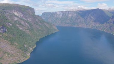  Aurland, Norveç 'teki Stegastein bakış açısından Aurlandsfjord' un manzarası