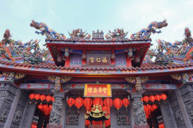 Furen Tapınağı, Taoist tapınak Daxi Eski Caddesi yakınında, Tayvan 'ın Taoyuan şehrinde, Daxi Bölgesi' nde ünlü bir eski cadde.