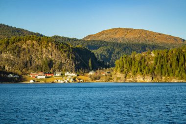 Norveç fiyortlarının güzel manzarası