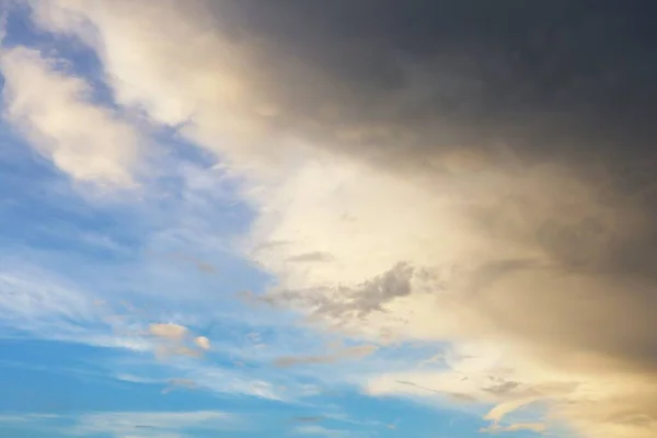 Warna Langit Latar Belakang Abstrak Untuk Media Iklan Anda — Stok Foto